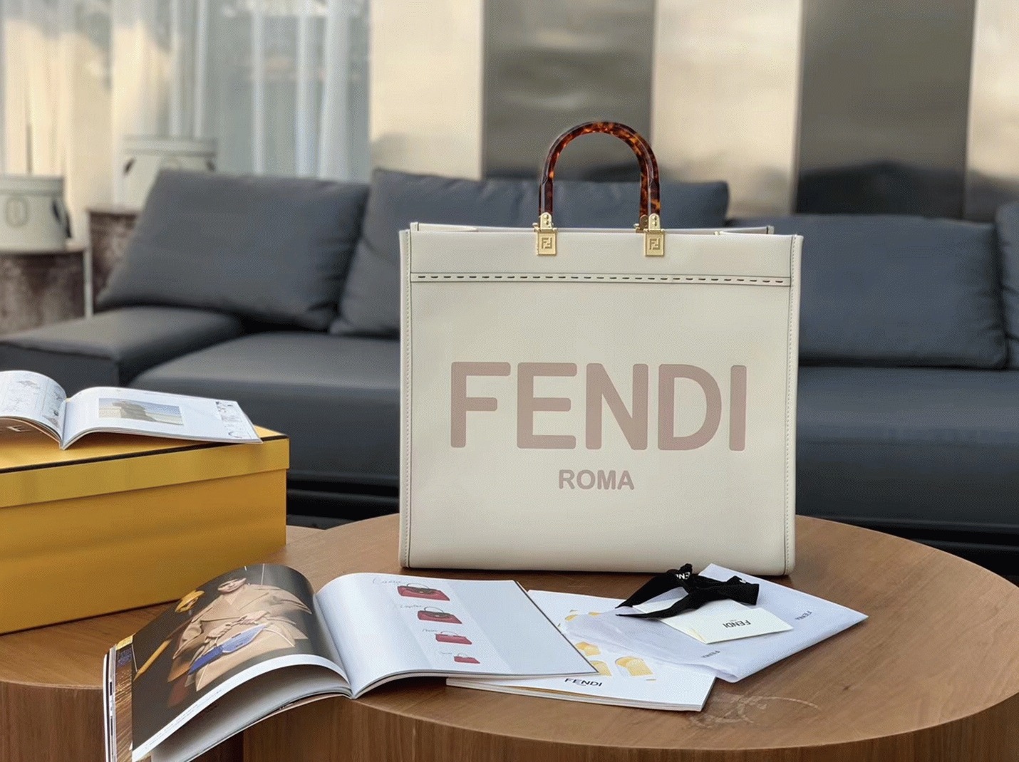 Top Quality Fake F**di Sunshine Large Tote Bag In White Calfskin