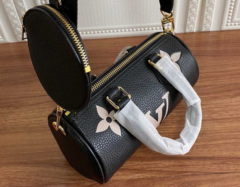 L0vis Vvtt0n Monogram Empreinte Papillon BB Bag In Black And Beige