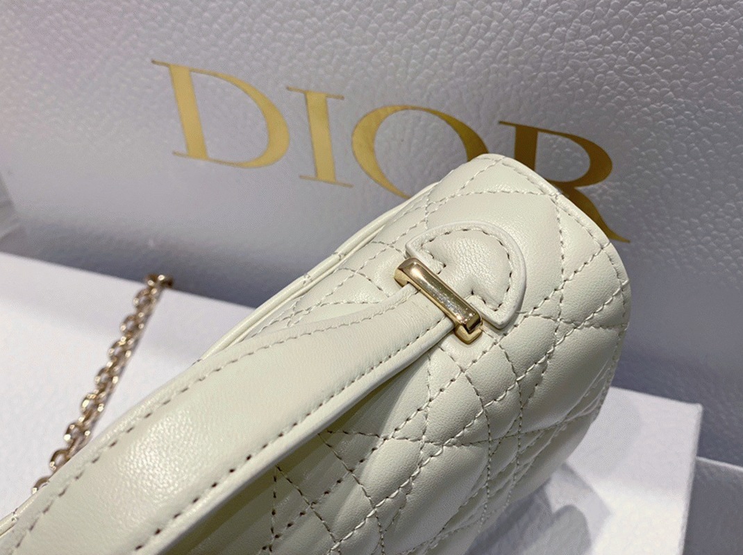 D10r Miss D10r Mini Bag Fake in White Cannage Lambskin