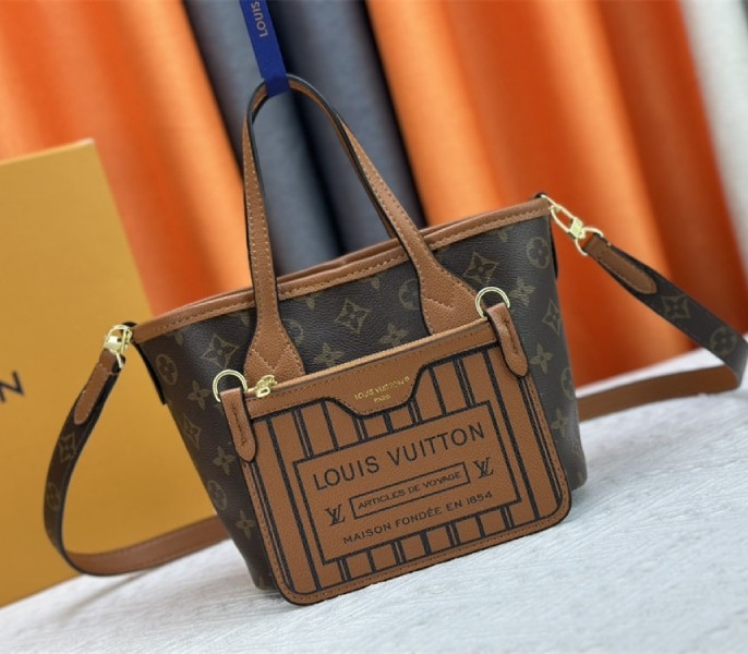 L0vis Vvtt0n Neverfull Bandouliere Inside Out BB Tote In Monogram Canvas And Brown Leather