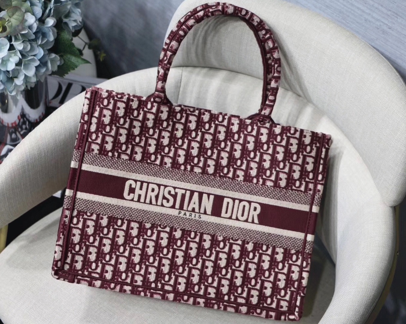 D10r Medium Book Tote Bag Fake in Bordeaux D10r Oblique Embroidery
