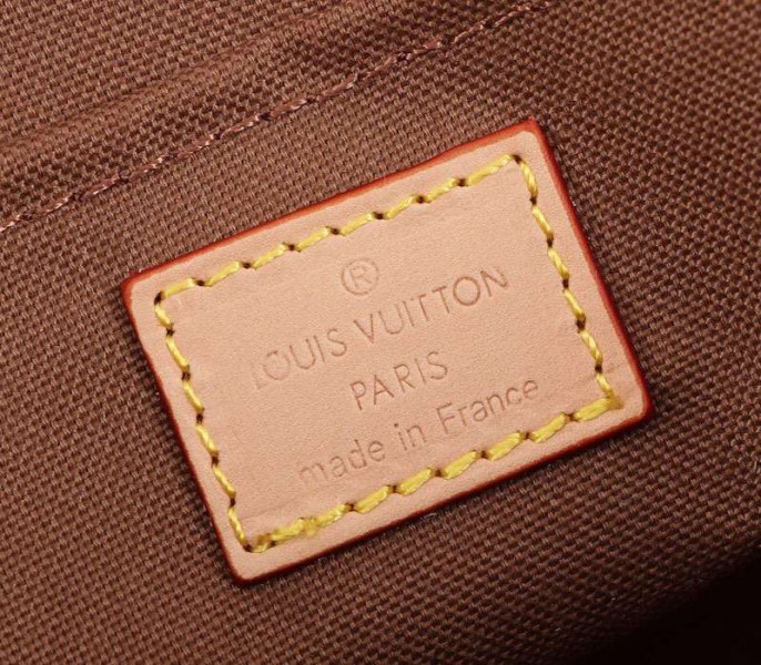 L0vis Vvtt0n Monogram Canvas Sologne PM Bag