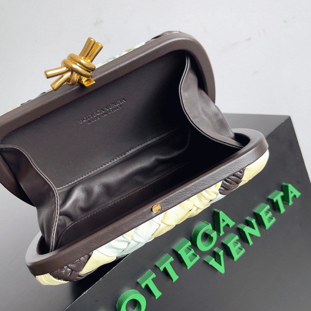 Replica B0tt*ga Ven*ta Knot Minaudiere Clutch Multicolour