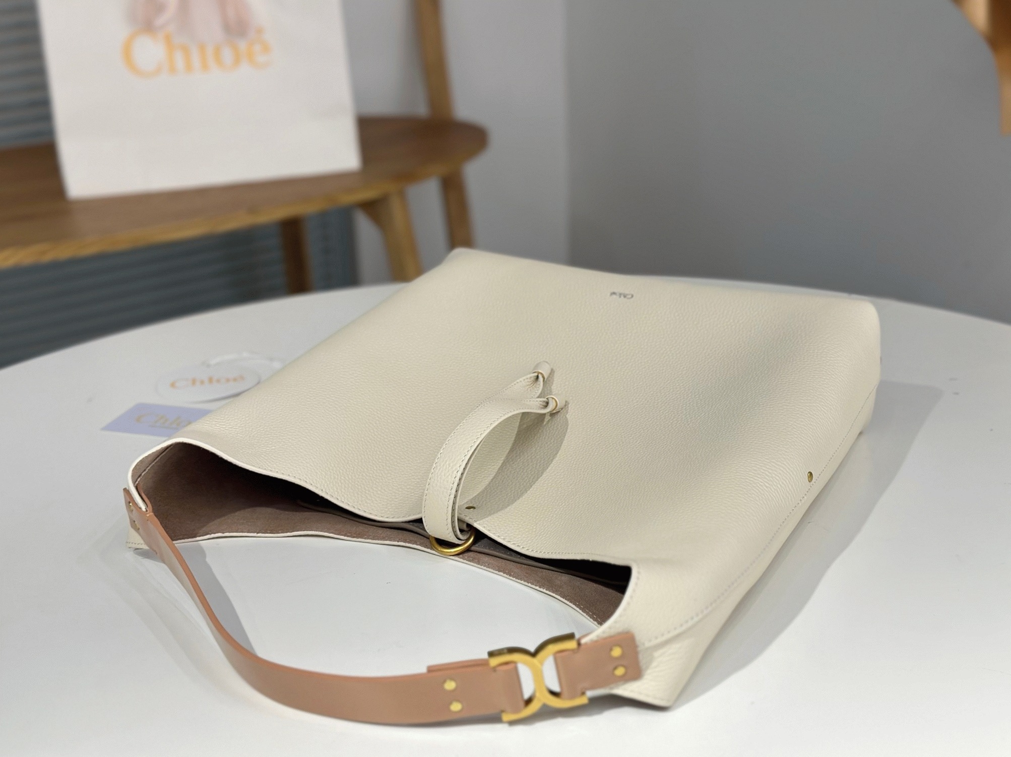 top quality replica Ch10e marcie hobo bag in white grained leather