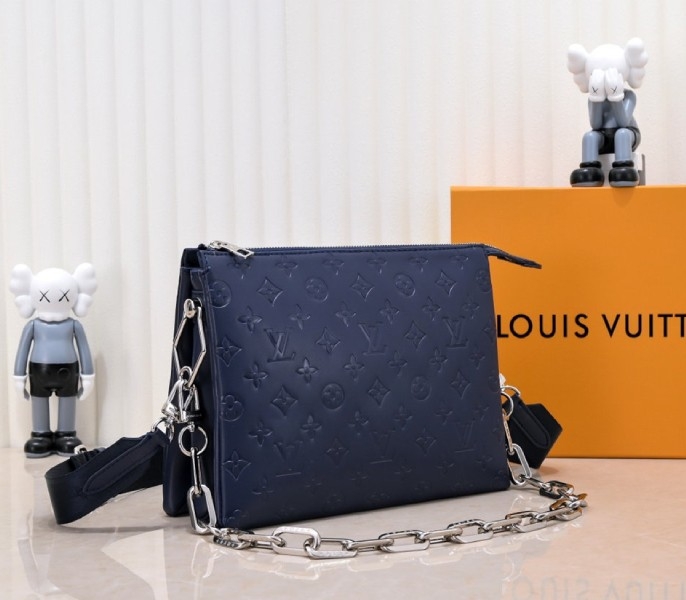 L0vis Vvtt0n Coussin PM Bag In Navy Blue With Jacquard Strap