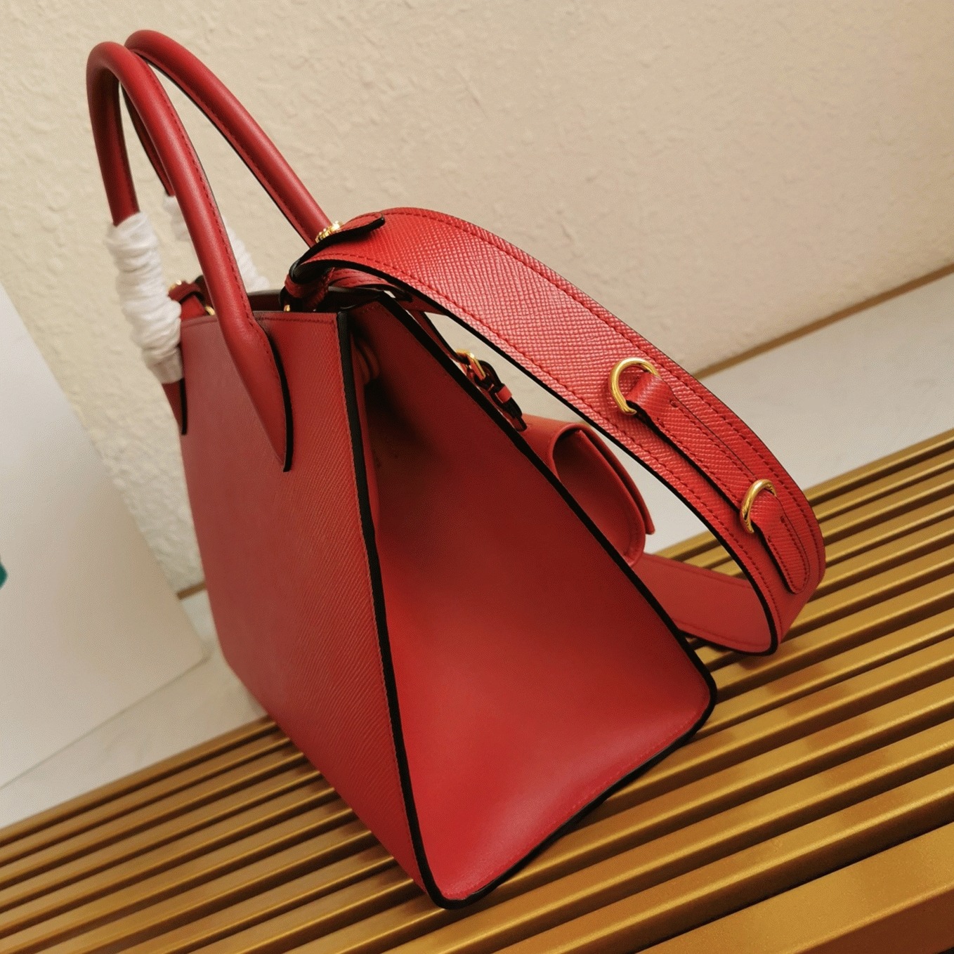 Pra*a Monochrome Medium Bag Replica in Red
