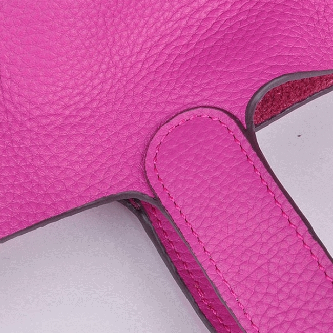 Peach fake H**me5 Picotin Lock handbag