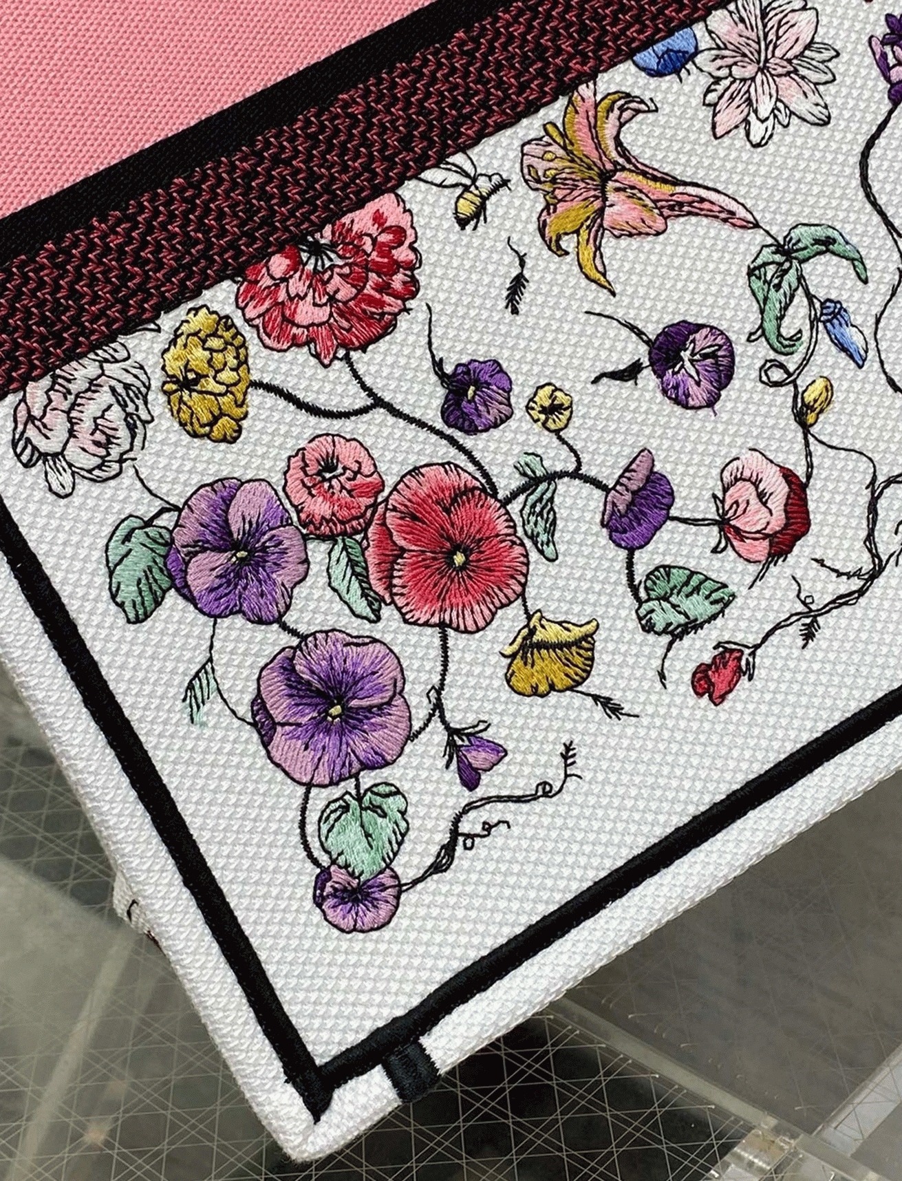 D10r Large Book Tote Bag Replica in White Multicolor Florilegio Embroidery