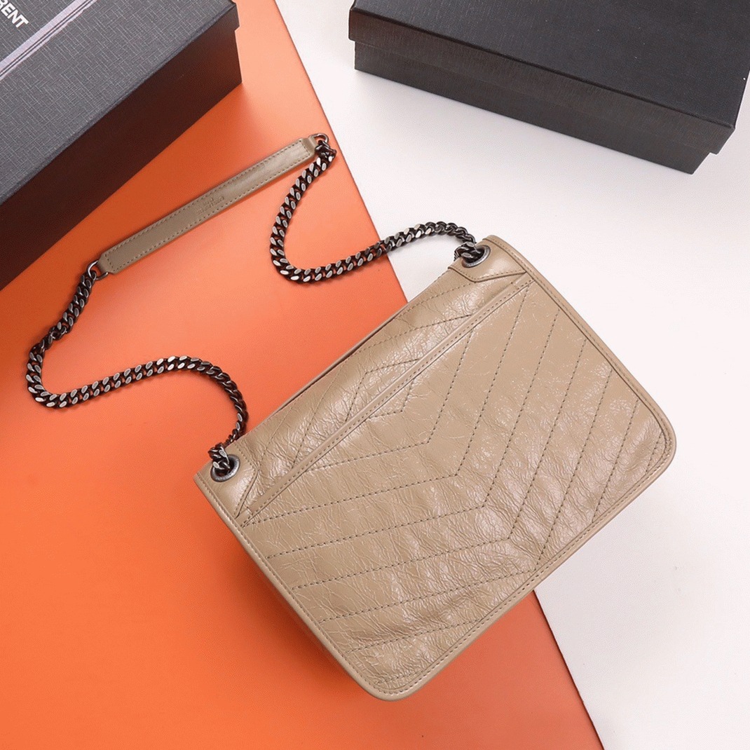 Fake Sa1nt Lau*nt Niki Medium Chain Bag Beige