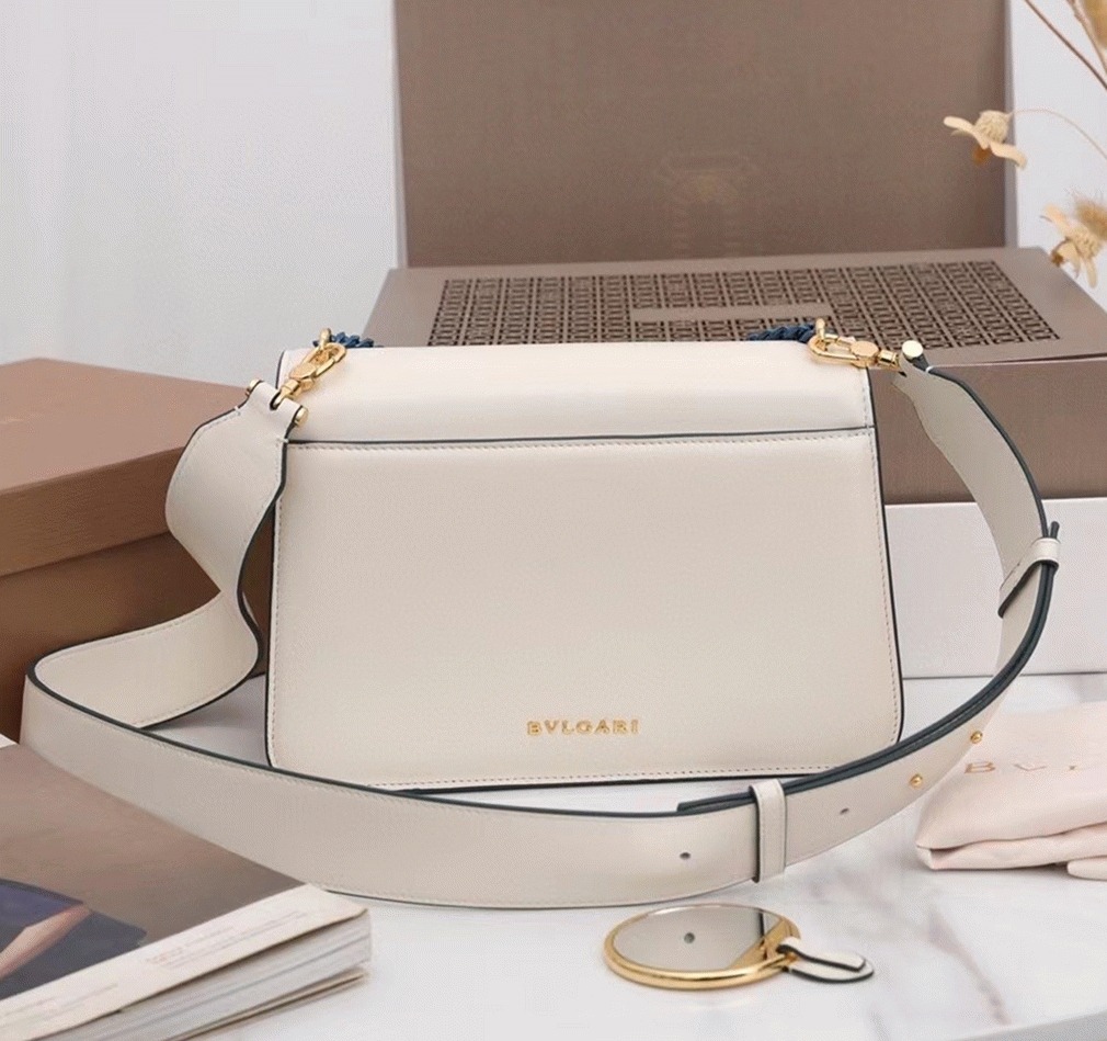 Fake Bv1g*ai Serpenti Forever Medium Crossbody Bag with Chain White
