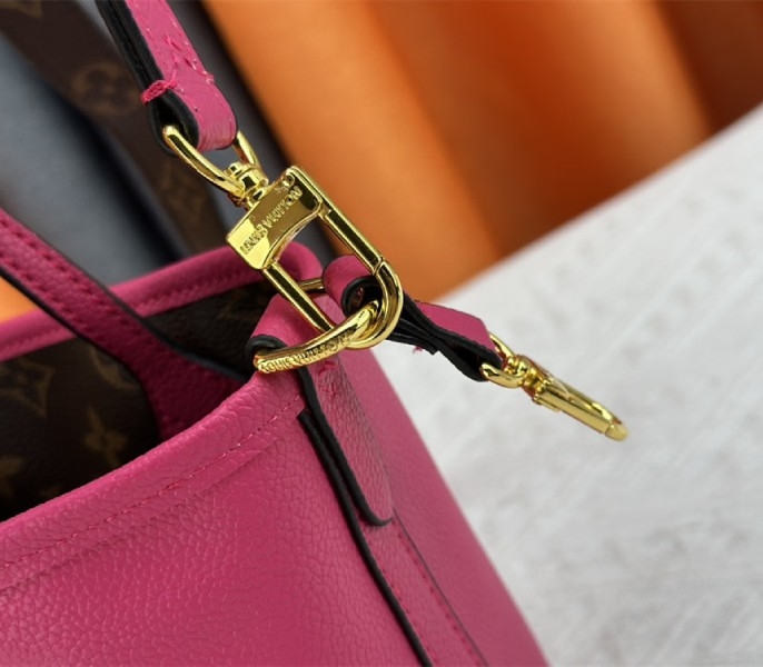 L0vis Vvtt0n Neverfull Bandouliere Inside Out BB Tote In Monogram Canvas And Rose Pondichery Leather
