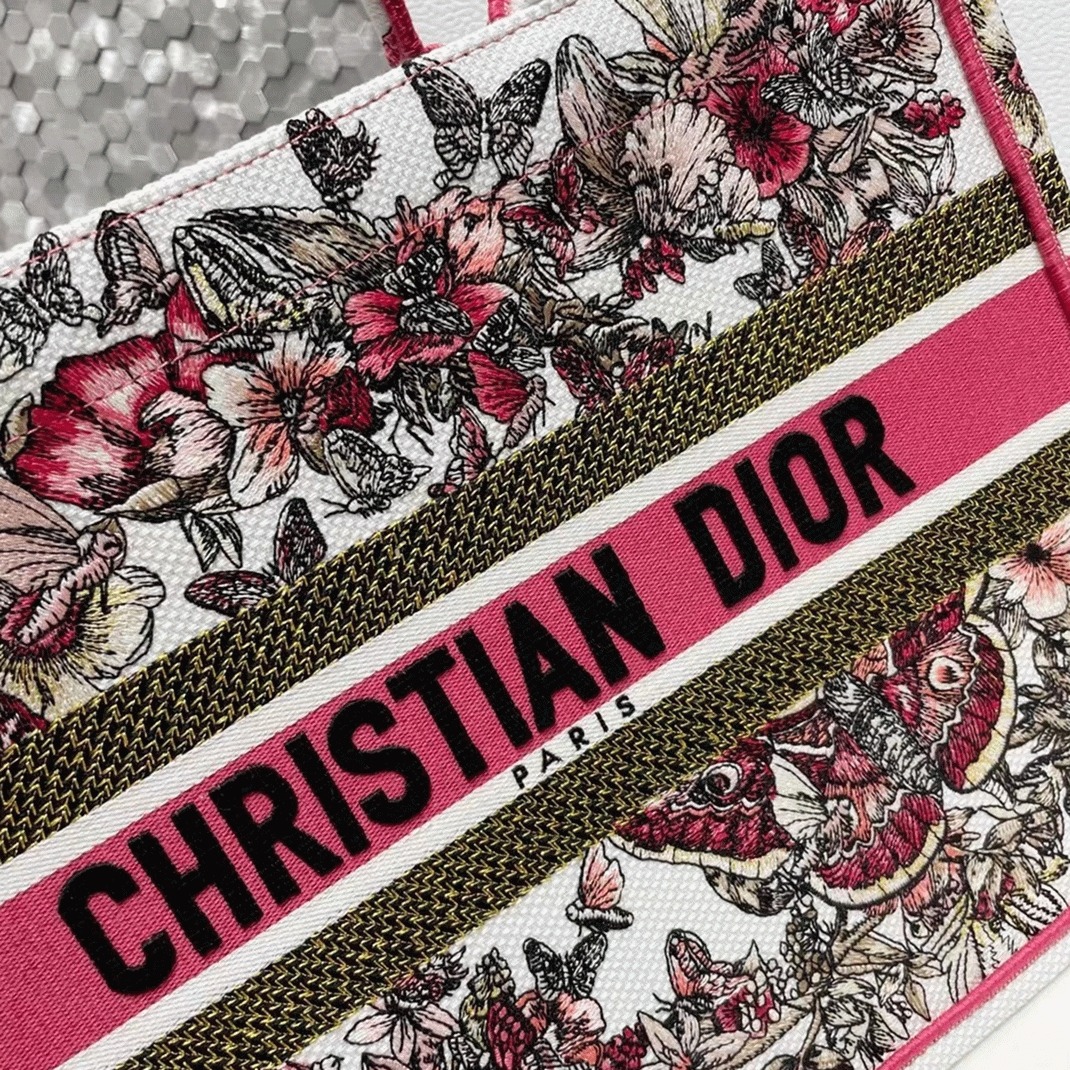 D10r Medium Book Tote Bag Fake in Multicolor Butterfly Embroidery