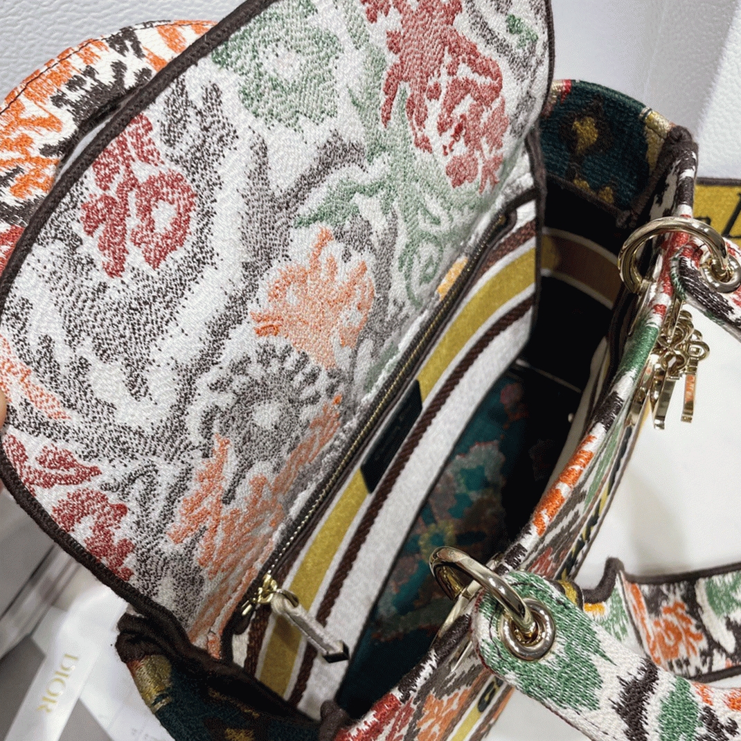 D10r Lady D-Lite Medium Bag Faux in Yellow D10r Paisley Embroidery