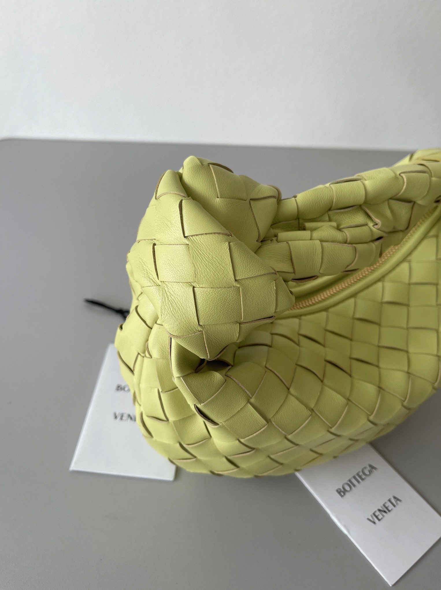 Fake B0tt*ga Ven*ta BV Jodie Mini Bag Kiwi