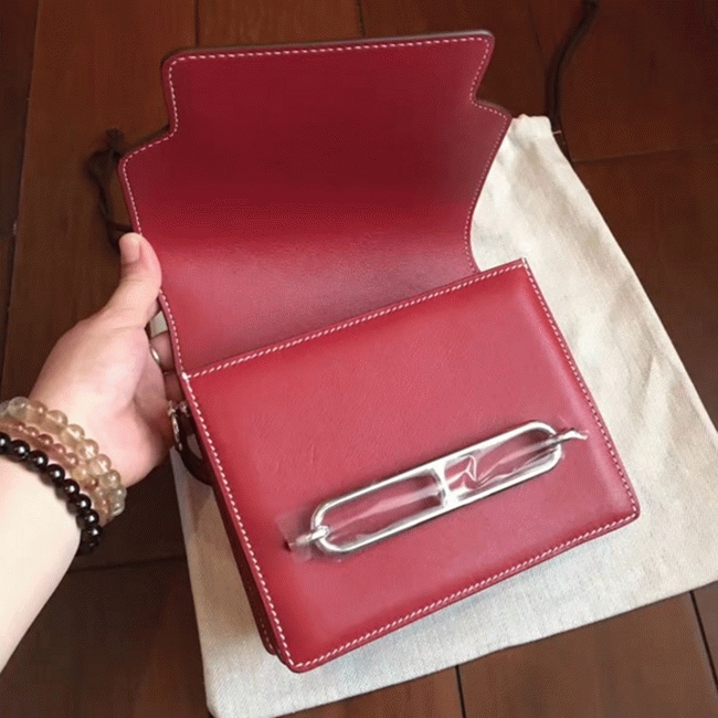 Red designer replica H**me5 Mini Sac Roulis handbag