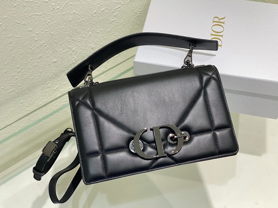 D10r 30 Montaigne Chain Bag with Handle Fake in Black Lambskin