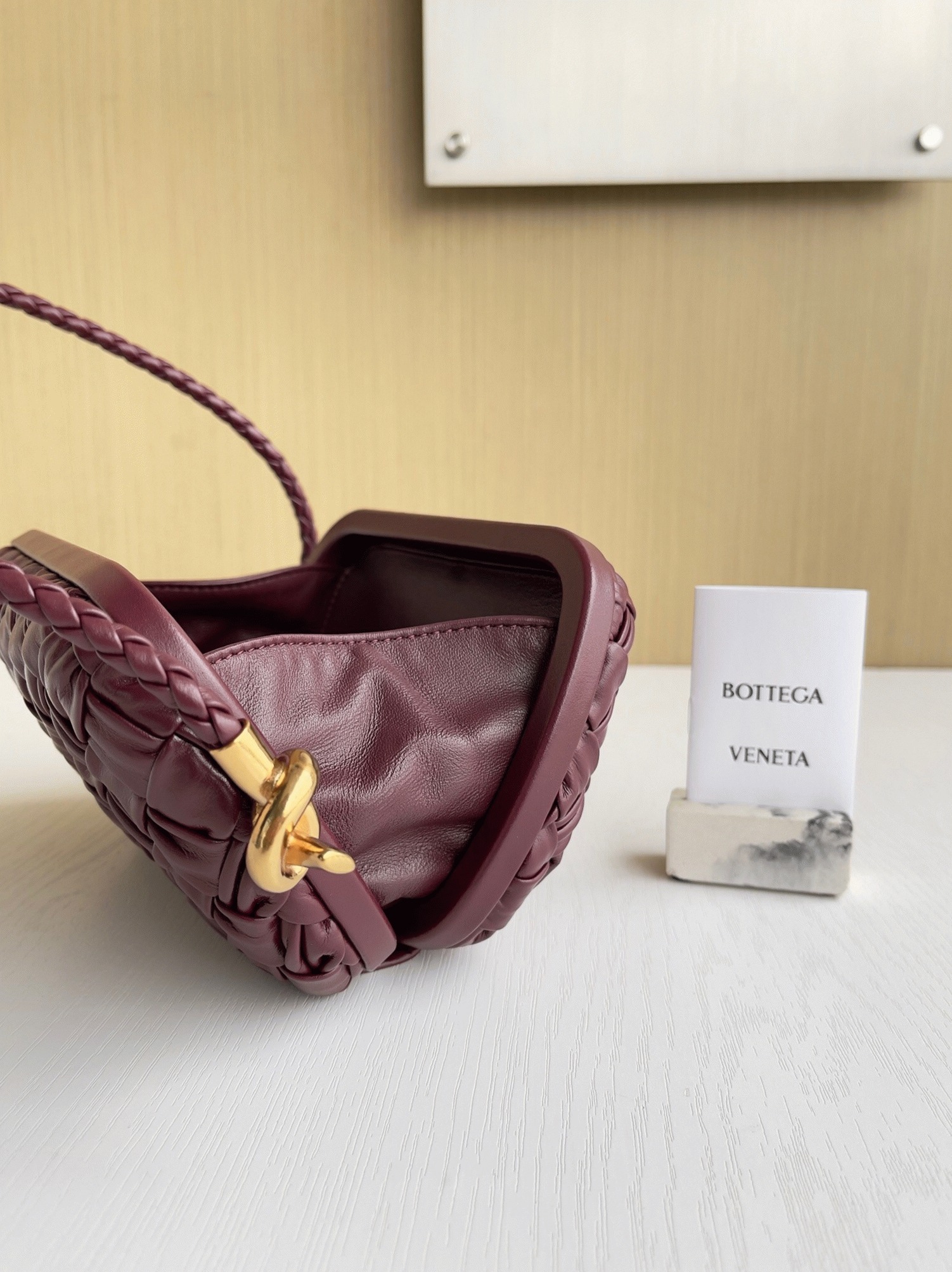Fake B0tt*ga Ven*ta Knot Minaudiere On Strap Barolo Foulard Intreccio