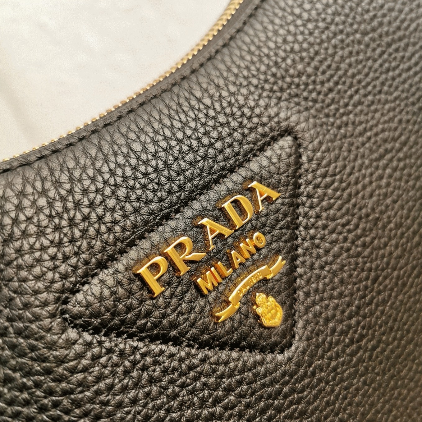 Pra*a Shoulder Bag Knockoff in Black