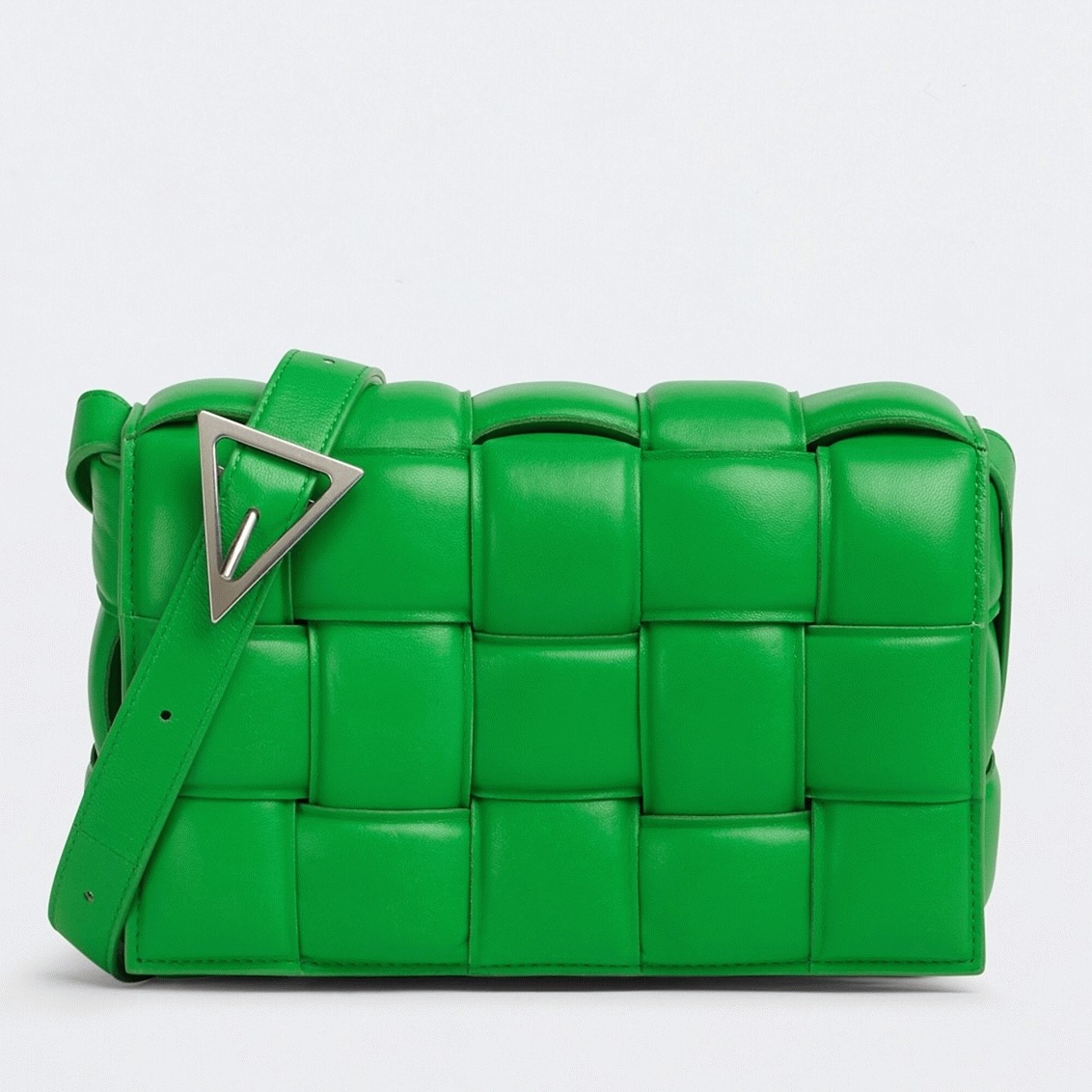 Top Quality Knockoff B0tt*ga Ven*ta Padded Cassette Bag In Parakeet