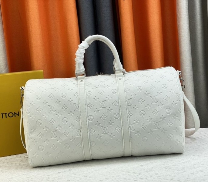 L0vis Vvtt0n X YK Bandouliere Keepall 50 Travel Bag In White