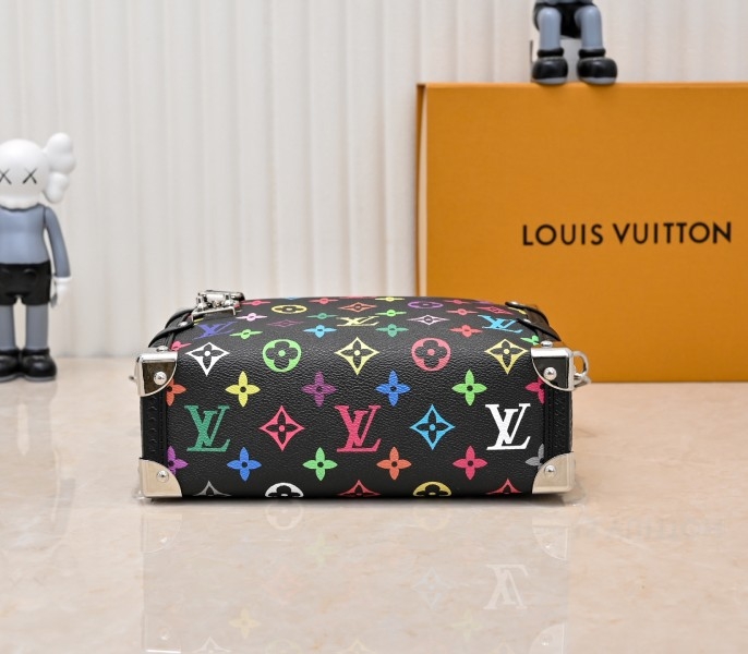 LV X TM Multicolored Side Trunk MM In Black