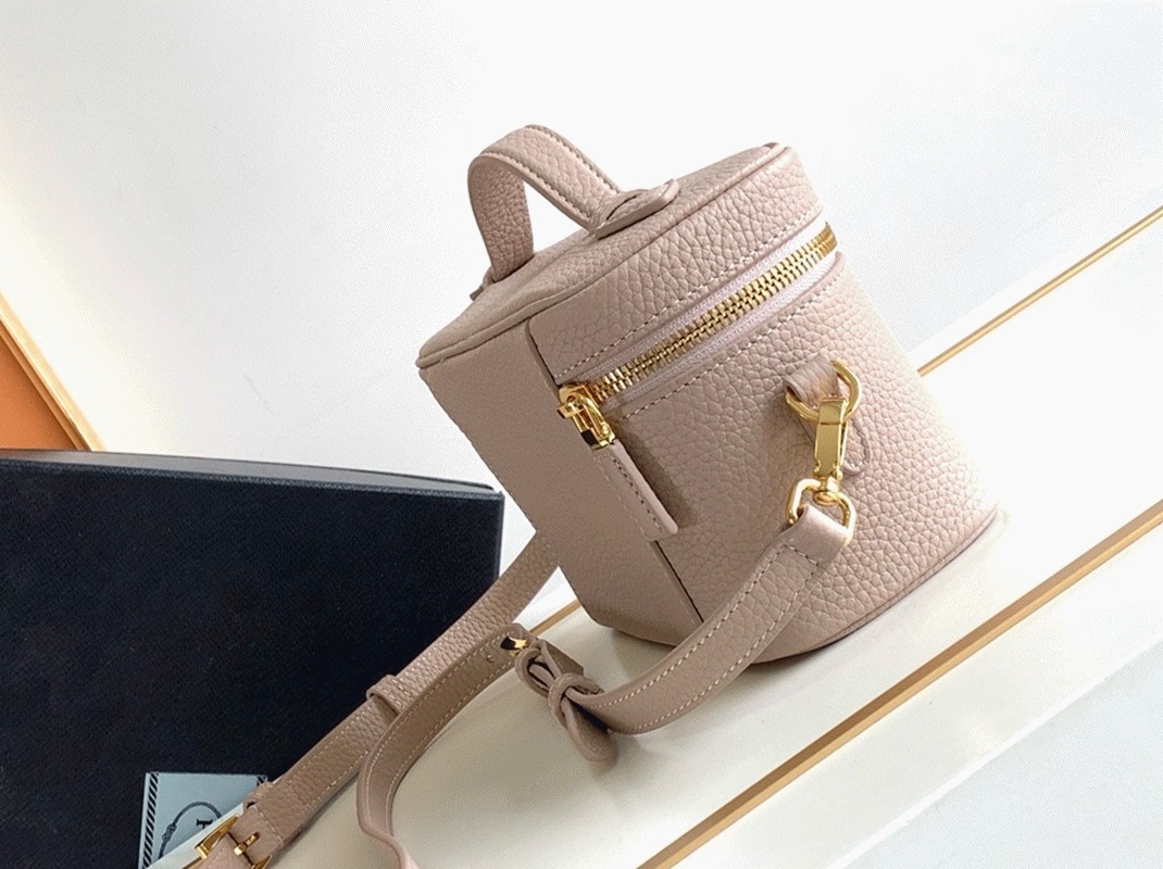 Pra*a Mini Vanity Bag Replica in Light Pink