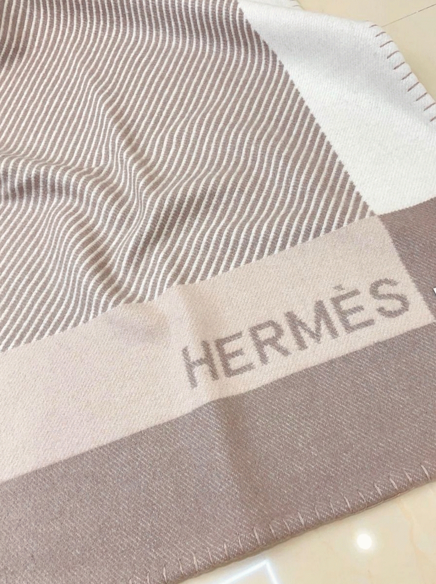Best replica H**me5 H Riviera blanket in beige wool and cashmere