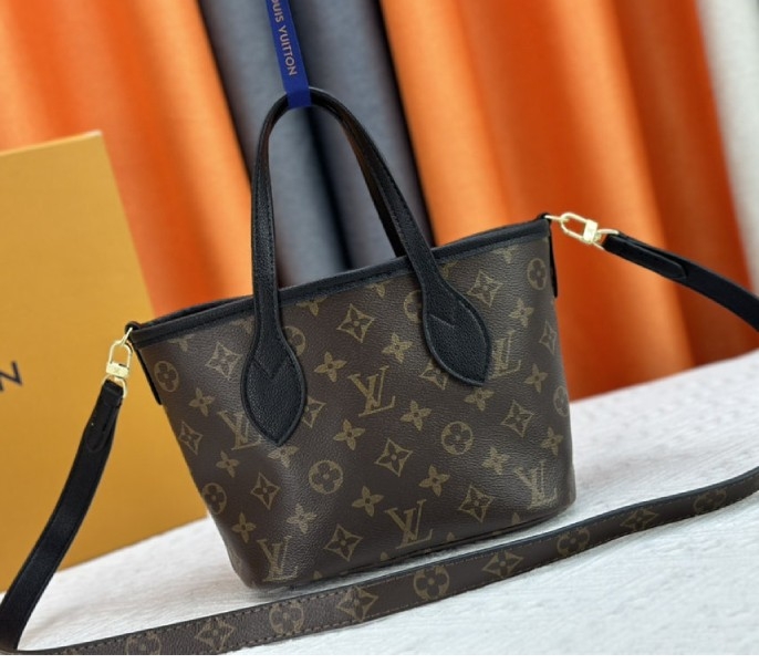 L0vis Vvtt0n Neverfull Bandouliere Inside Out BB Tote In Monogram Canvas And Black Leather