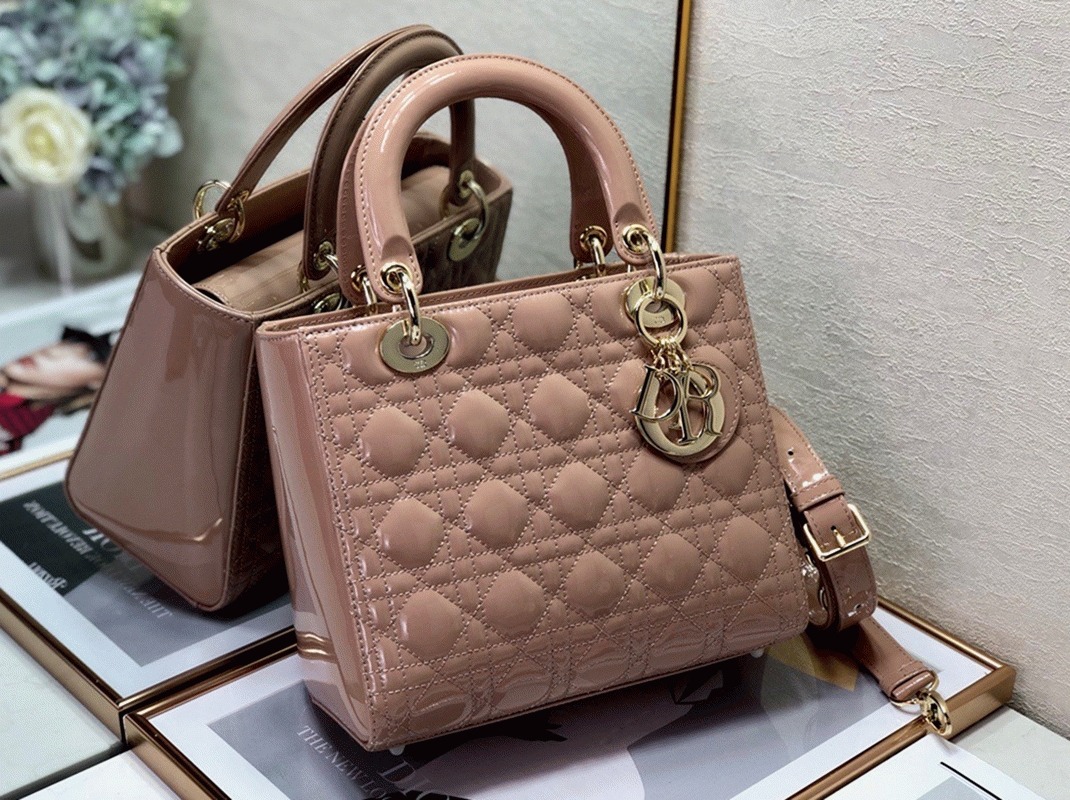 D10r Lady D10r Medium Bag Replica in Blush