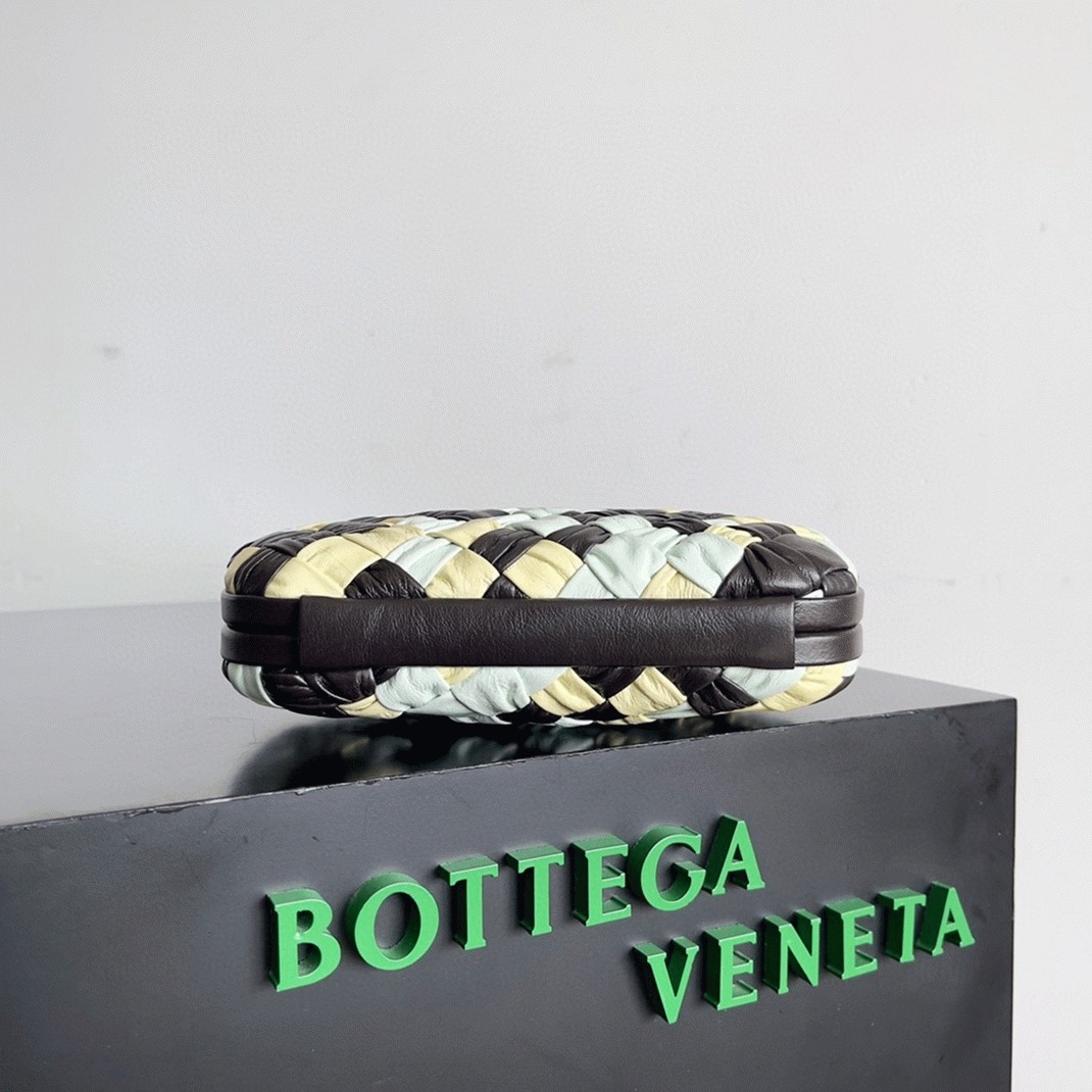 Replica B0tt*ga Ven*ta Knot Minaudiere Clutch Multicolour