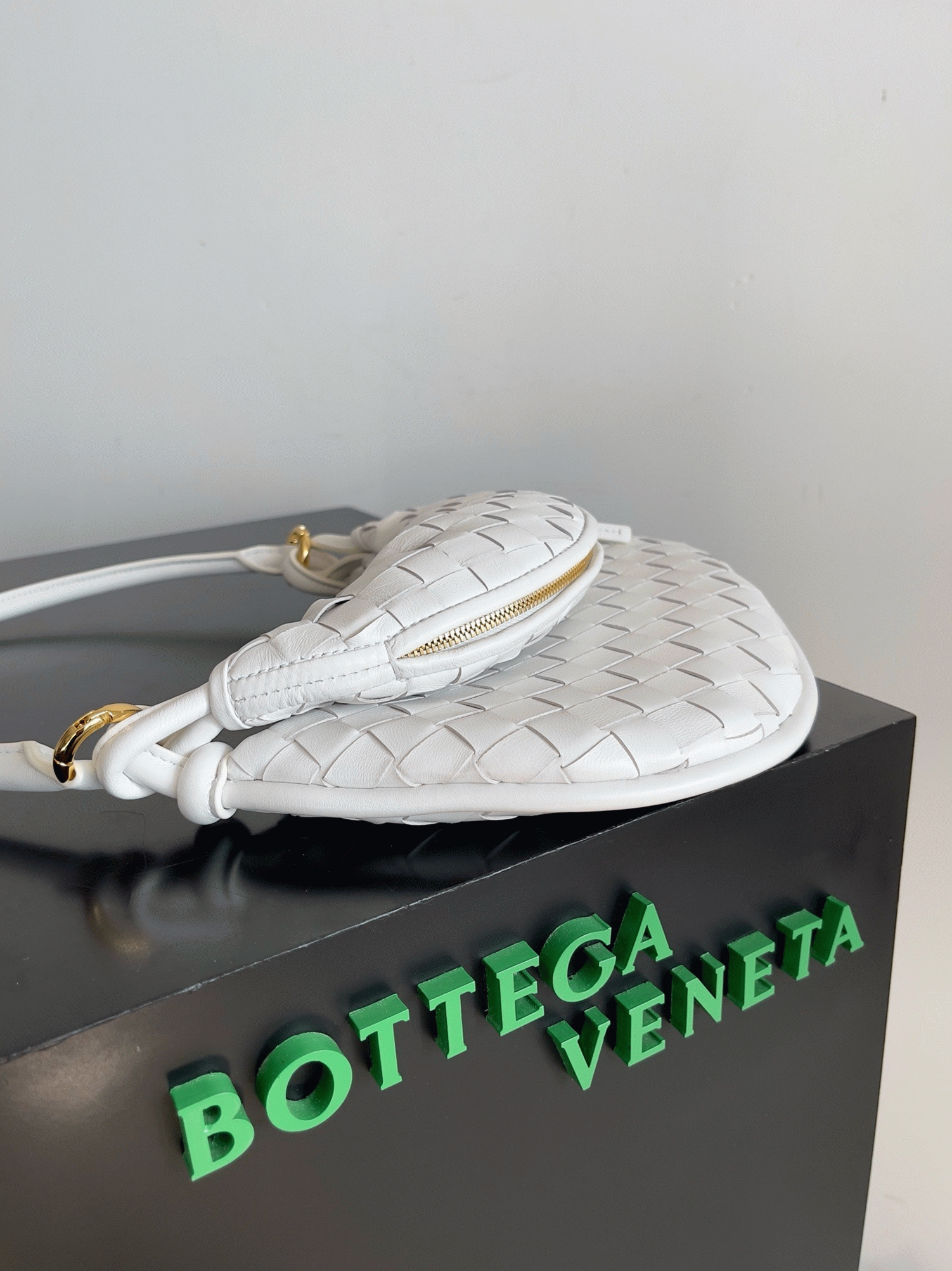 Replica B0tt*ga Ven*ta Gemelli Small Bag White
