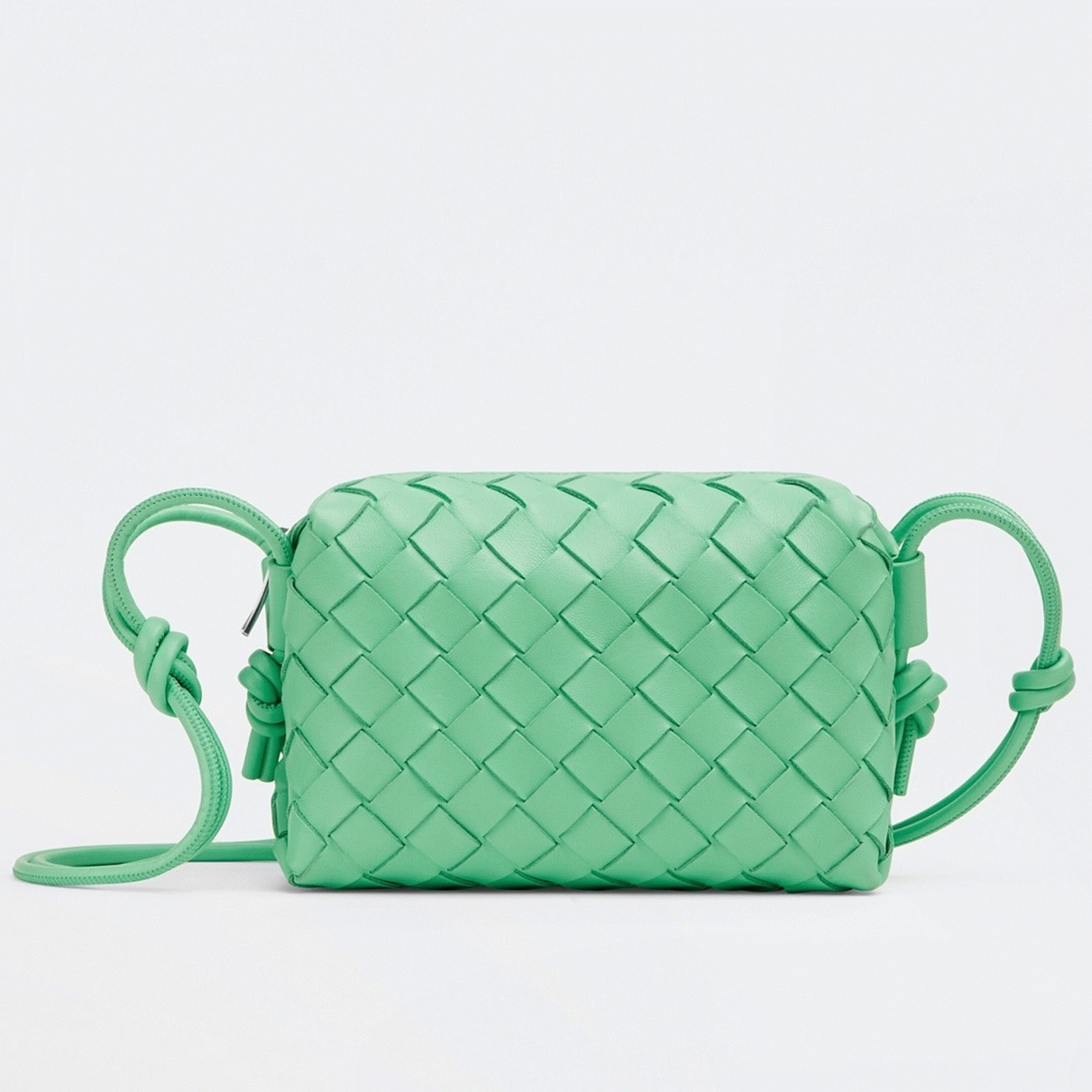 Replica B0tt*ga Ven*ta Loop Mini Bag Fountain