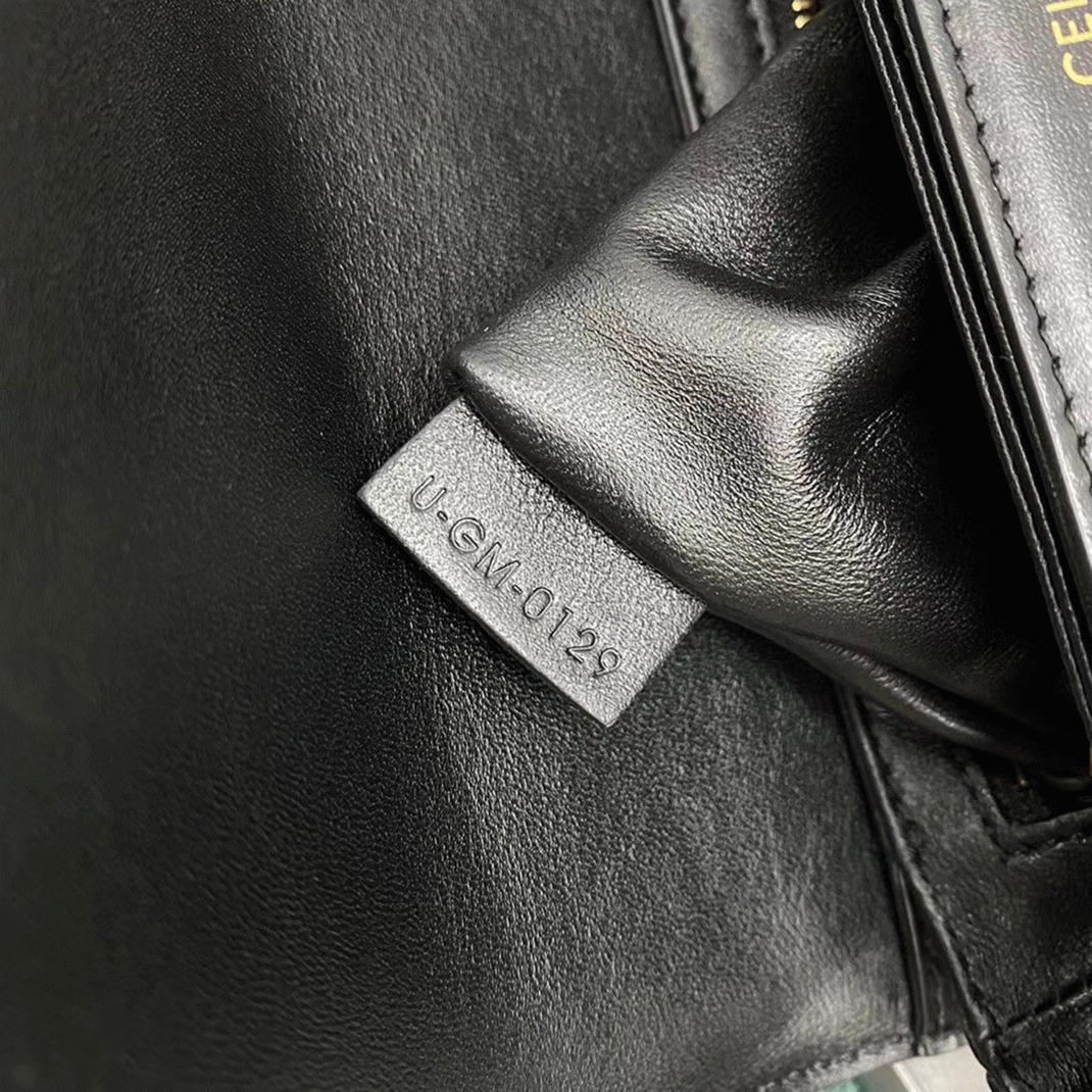 Top Quality Knockoff Ce1i*e Triomphe Teen Bag In Black