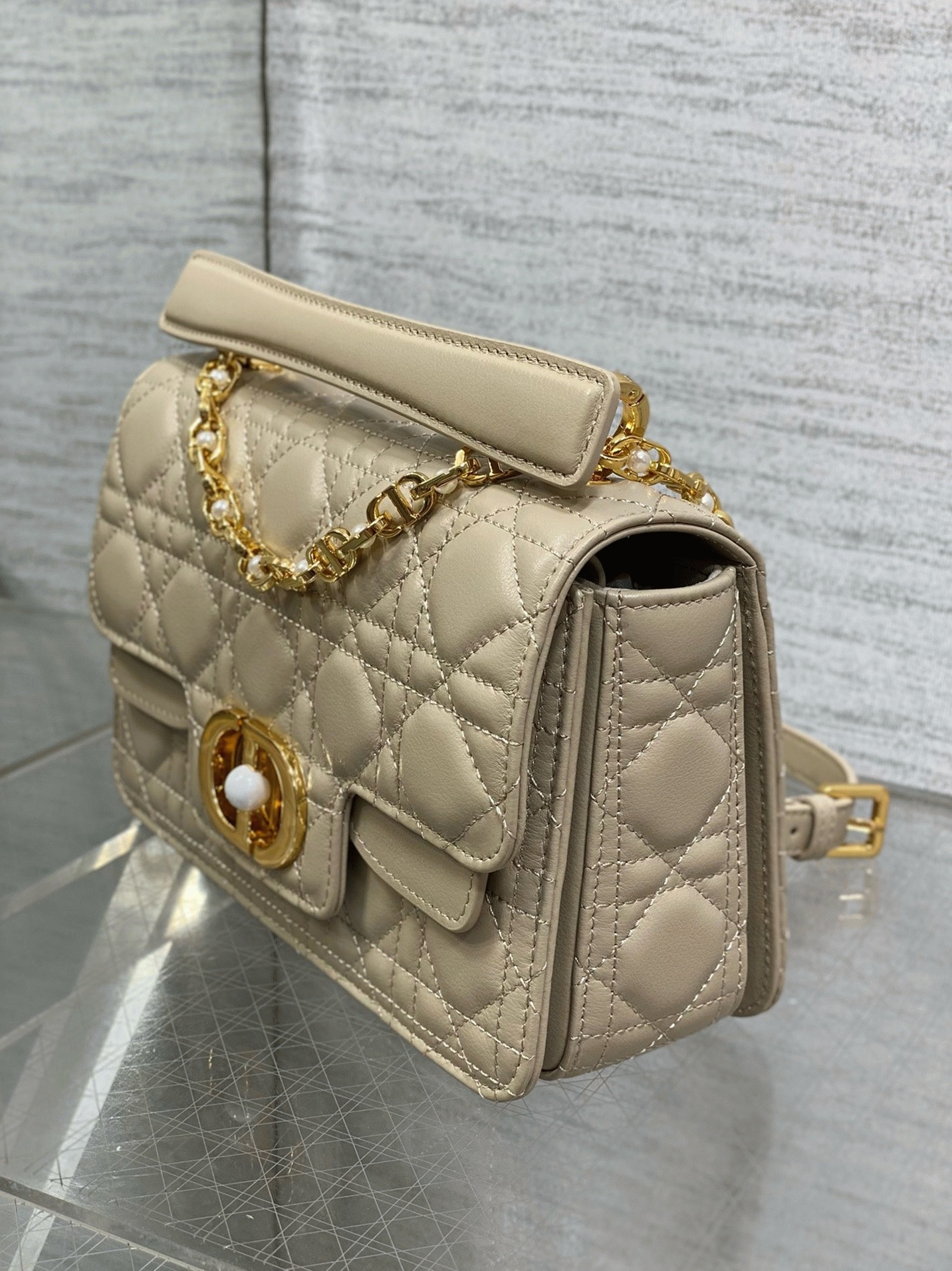 D10r Small Jolie Top Handle Bag Knockoff in Beige Cannage Calfskin