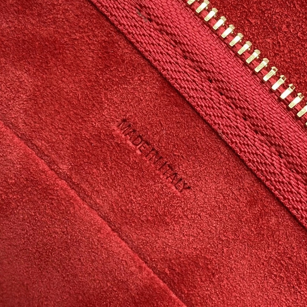 Ce1i*e Belt Nano Bag Knockoff in Red