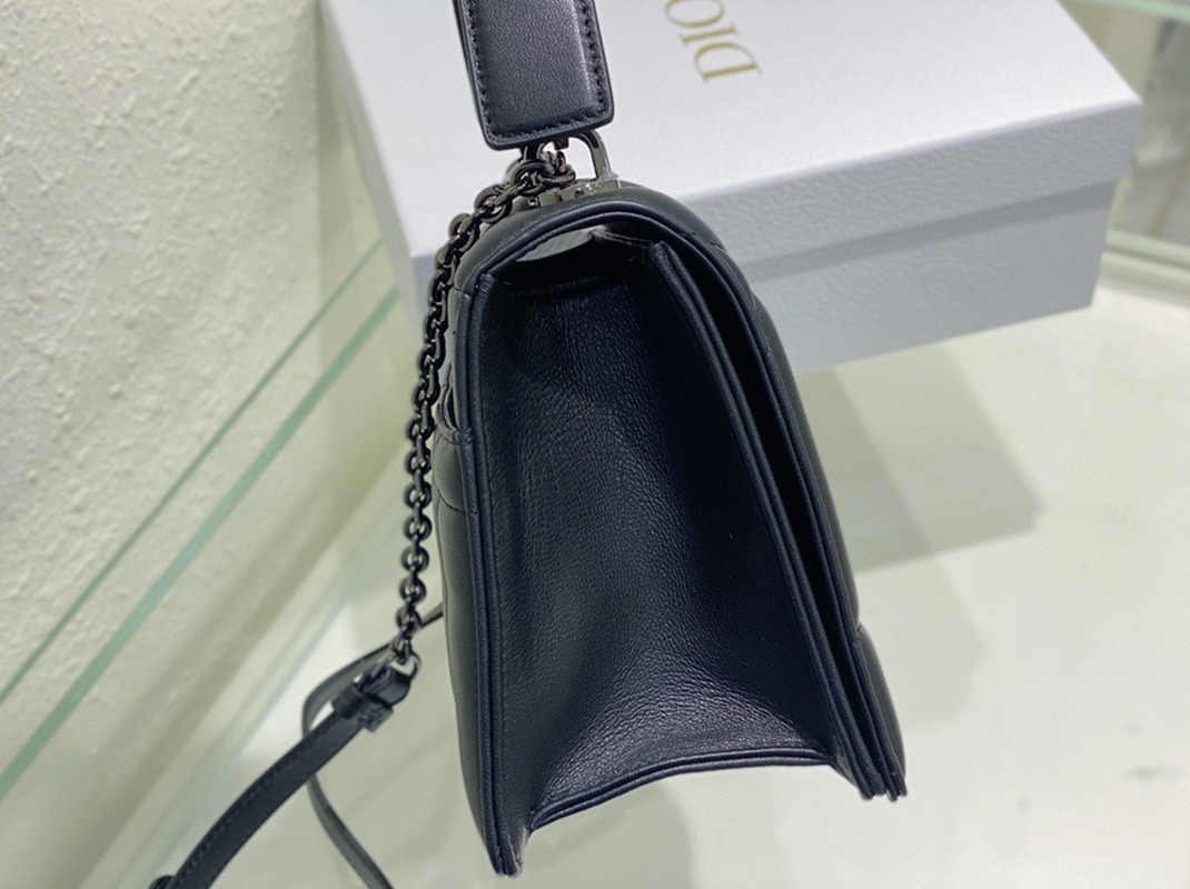 D10r 30 Montaigne Chain Bag with Handle Fake in Black Lambskin