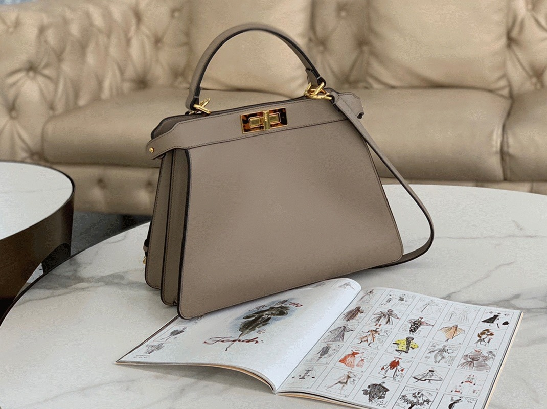 Top Quality Knockoff F**di Peekaboo ISeeU Medium Bag In Grey Calfskin