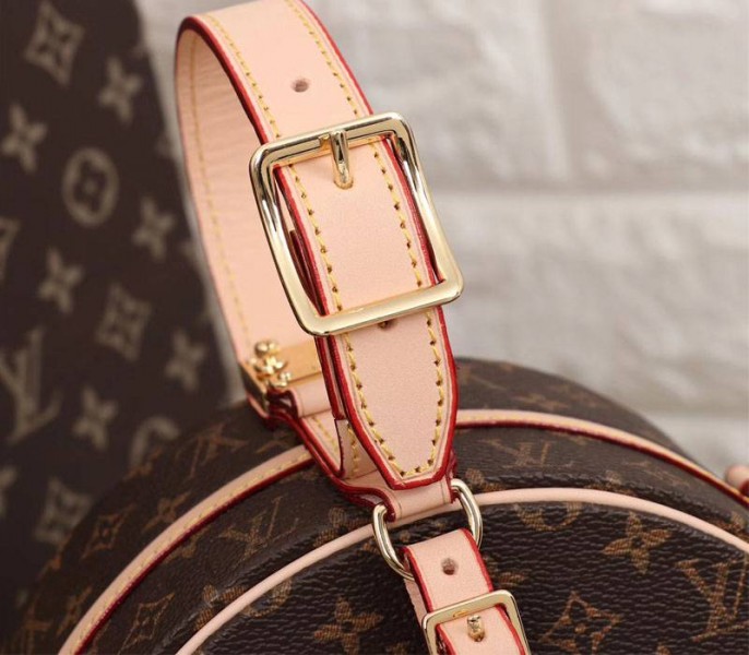 L0vis Vvtt0n Monogram Canvas Petite Boite Chapeau