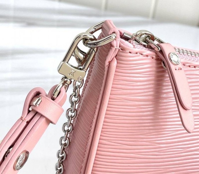 L0vis Vvtt0n Epi Leather Easy Pouch On Strap In Rose Ballerine Pink