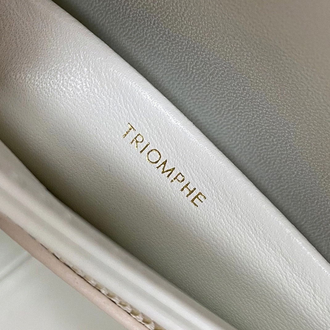 Top Quality Fake Ce1i*e Triomphe Teen Bag In White