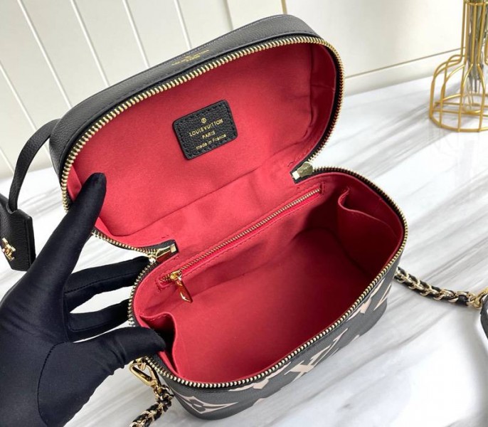 L0vis Vvtt0n Bicolor Monogram Empreinte Vanity PM Bag In Black And Beige