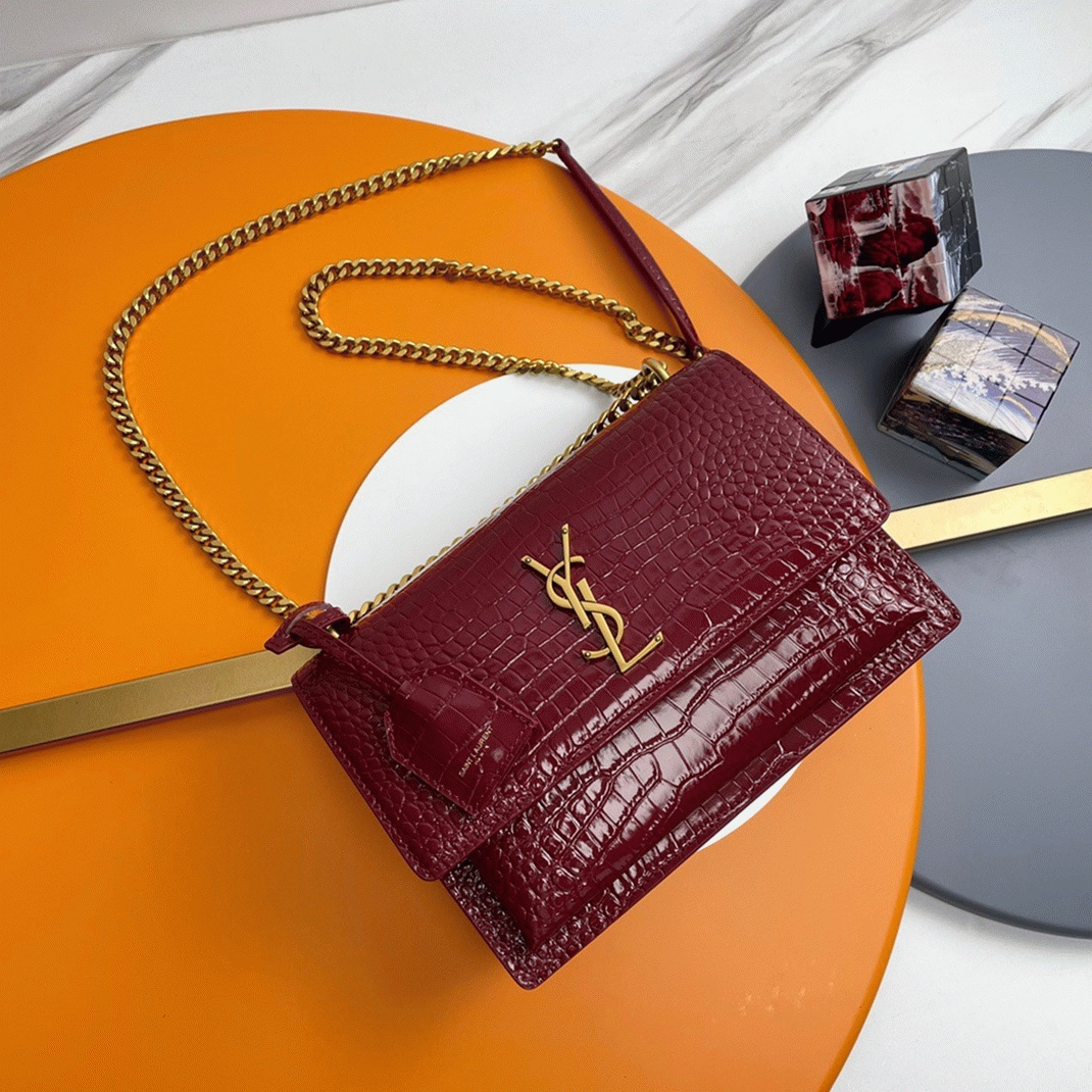 Fake Sa1nt Lau*nt Sunset Medium Chain Bag Bordeaux Crocodile-embossed Leather