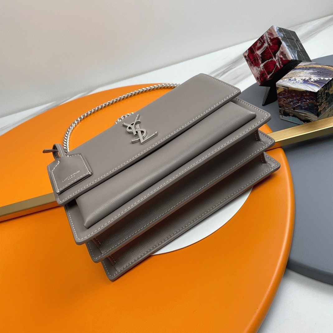 Fake Sa1nt Lau*nt Sunset Medium Chain Bag Grey Calfskin