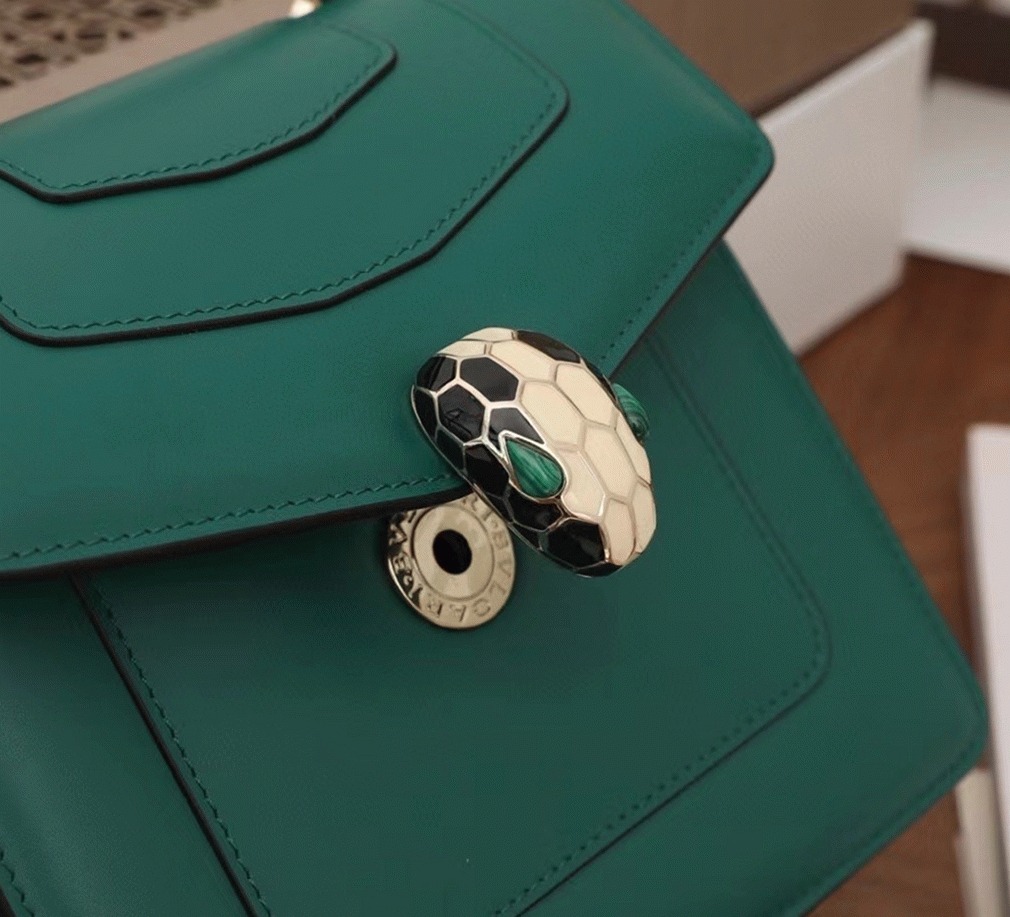 Fake Bv1g*ai Serpenti Forever Small Bag Green Calfskin