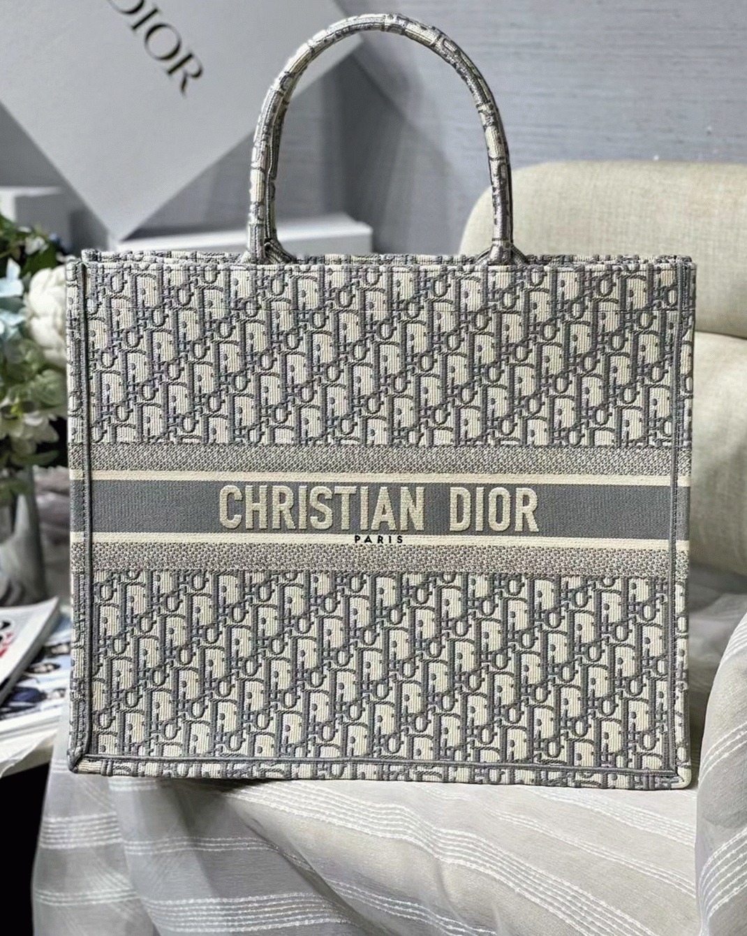 D10r Large Book Tote Bag Replica in Grey D10r Oblique Embroidery