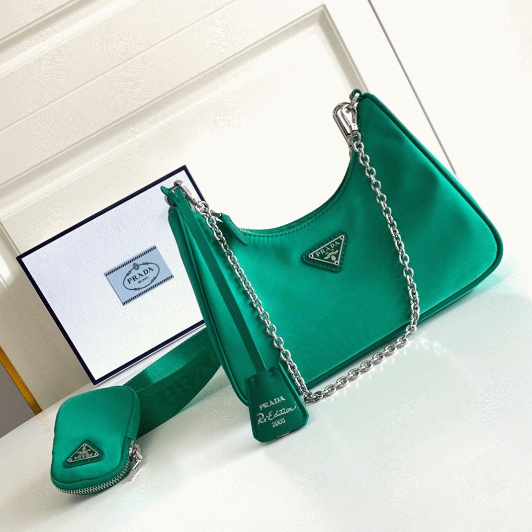 Pra*a Re-Edition Shoulder Bag Replica in Green