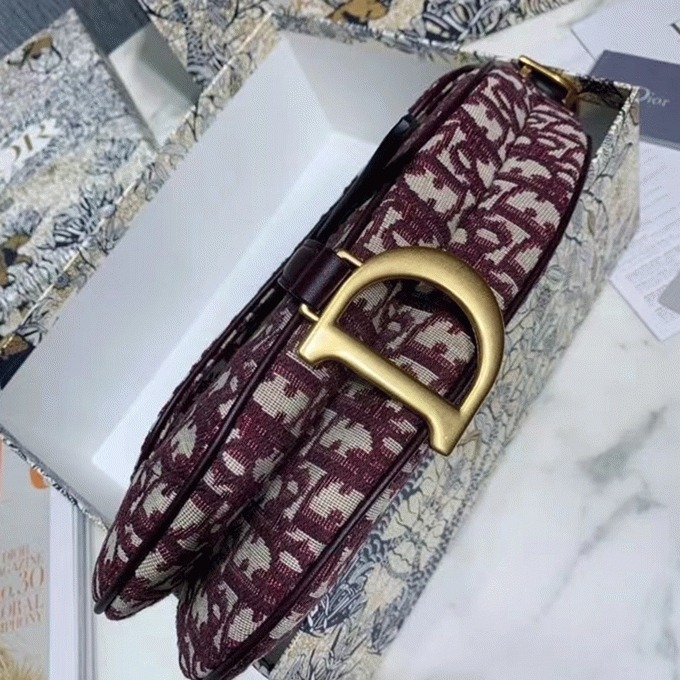 D10r Saddle Bag Faux in Burgundy D10r Oblique Jacquard