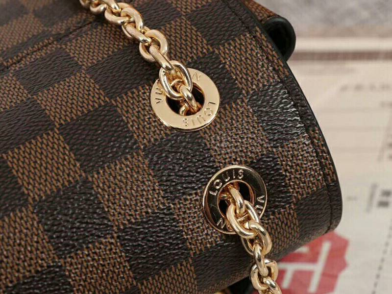 L0vis Vvtt0n Damier Ebene Canvas Vavin PM Bag In Black