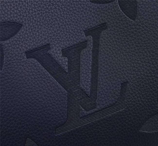 L0vis Vvtt0n Monogram Empreinte Giant Onthego GM Tote In Navy Blue