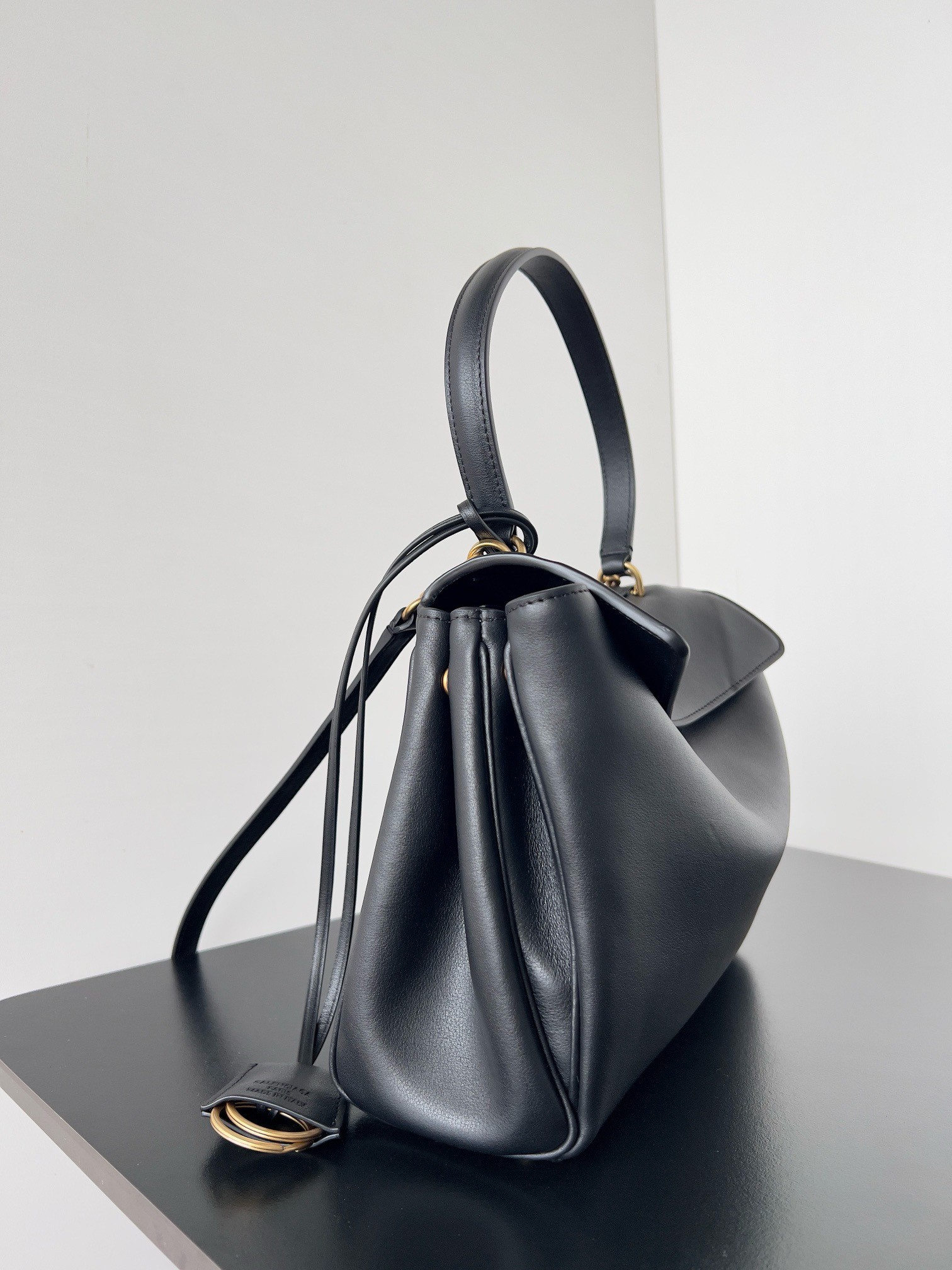 Knockoff Ba1en*iaga Rodeo Medium Bag Black Calfskin